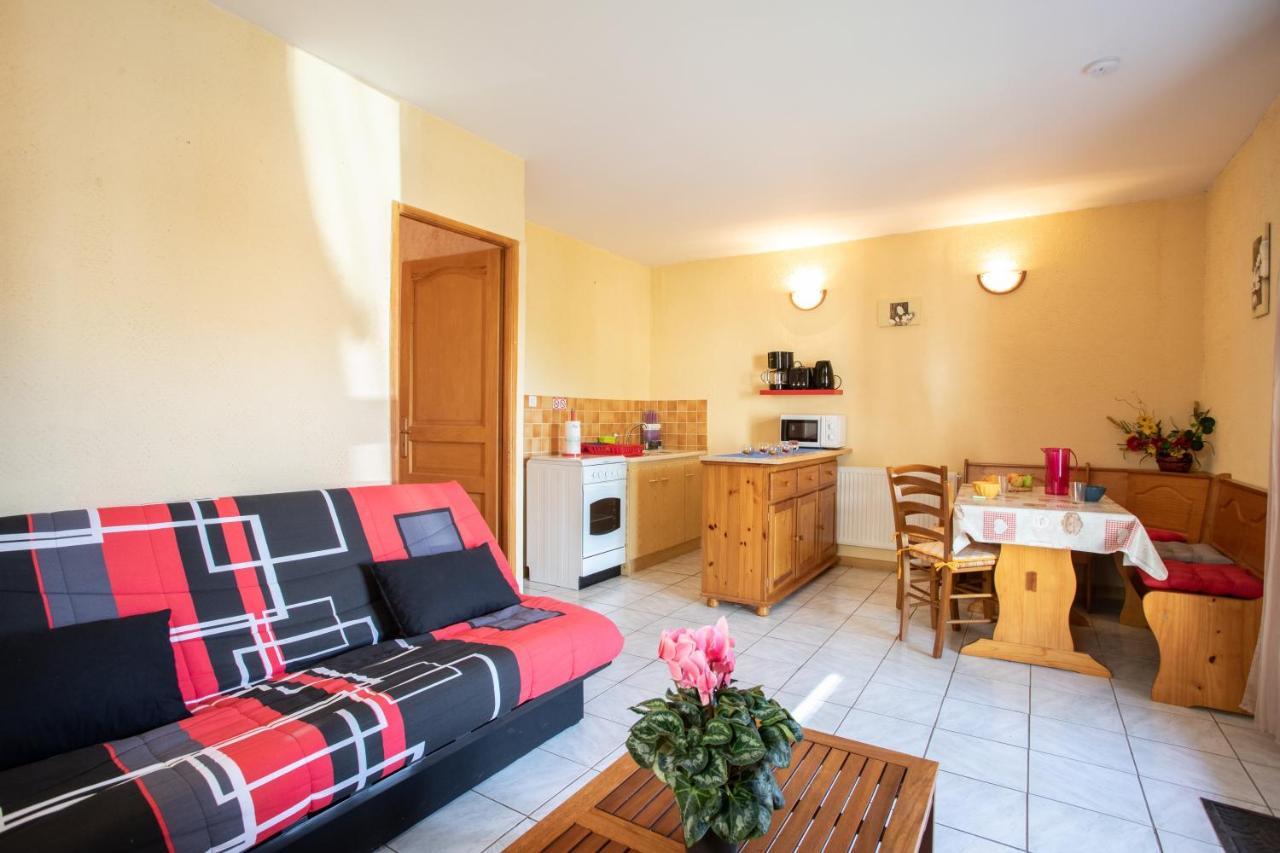 Le Mont Guillaume - 1 Chambre Terrasse Et Jardin Apartment Saint-Andre-d'Embrun Exterior photo