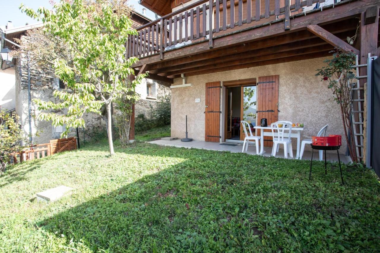 Le Mont Guillaume - 1 Chambre Terrasse Et Jardin Apartment Saint-Andre-d'Embrun Exterior photo